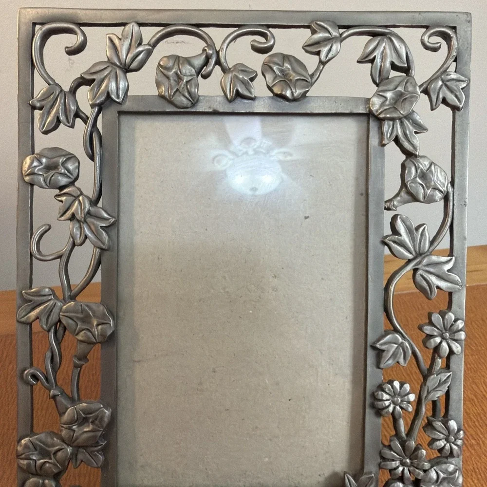 Pewter Ivy Garden Theme Photo Frame 4x6